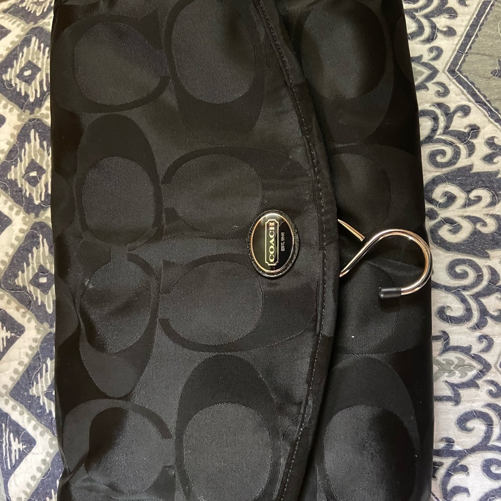 Travel Toiletry Holder